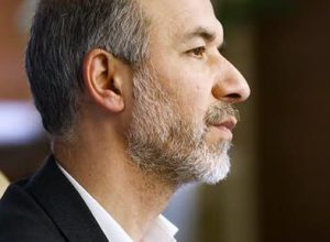 مصوبه تغییر ساعت کار اداره&zwnj;ها تا انتهای زمان تعیین شده پابرجا است