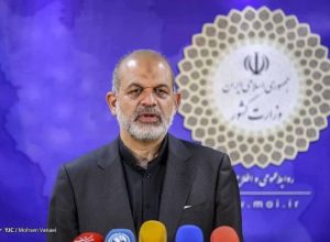 توضیحات وزیر کشور درباره پیگیری پرونده قتل داریوش مهرجویی و همسرش