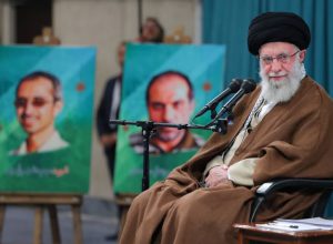 نخبگان کشور امروز به یک خیز جدید احتیاج دارند