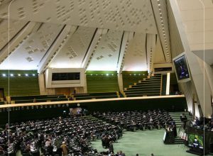 مجلس یازدهم با افزایش نمایندگان به ۳۳۰ نفر مخالفت کرد